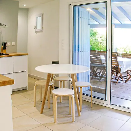 Holiday home Awesome In